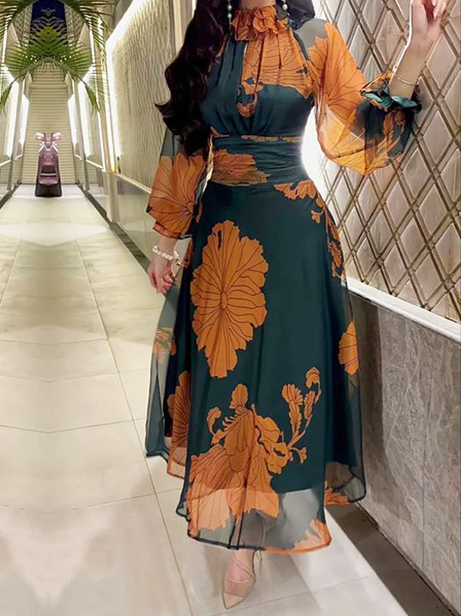 Karlie Signature Ruffled Collar Maxi Dress in Vintage Floral